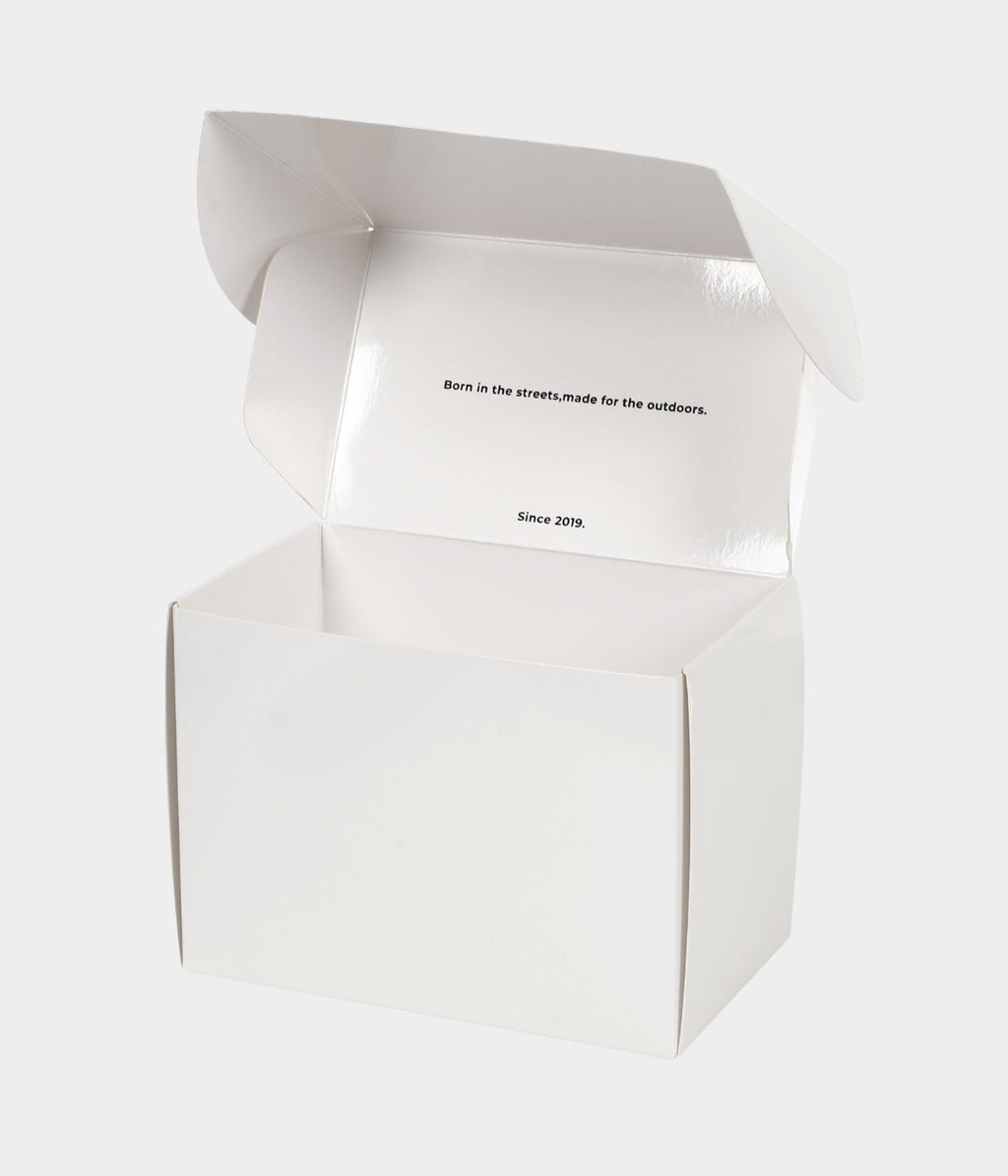 GIFT BOX.