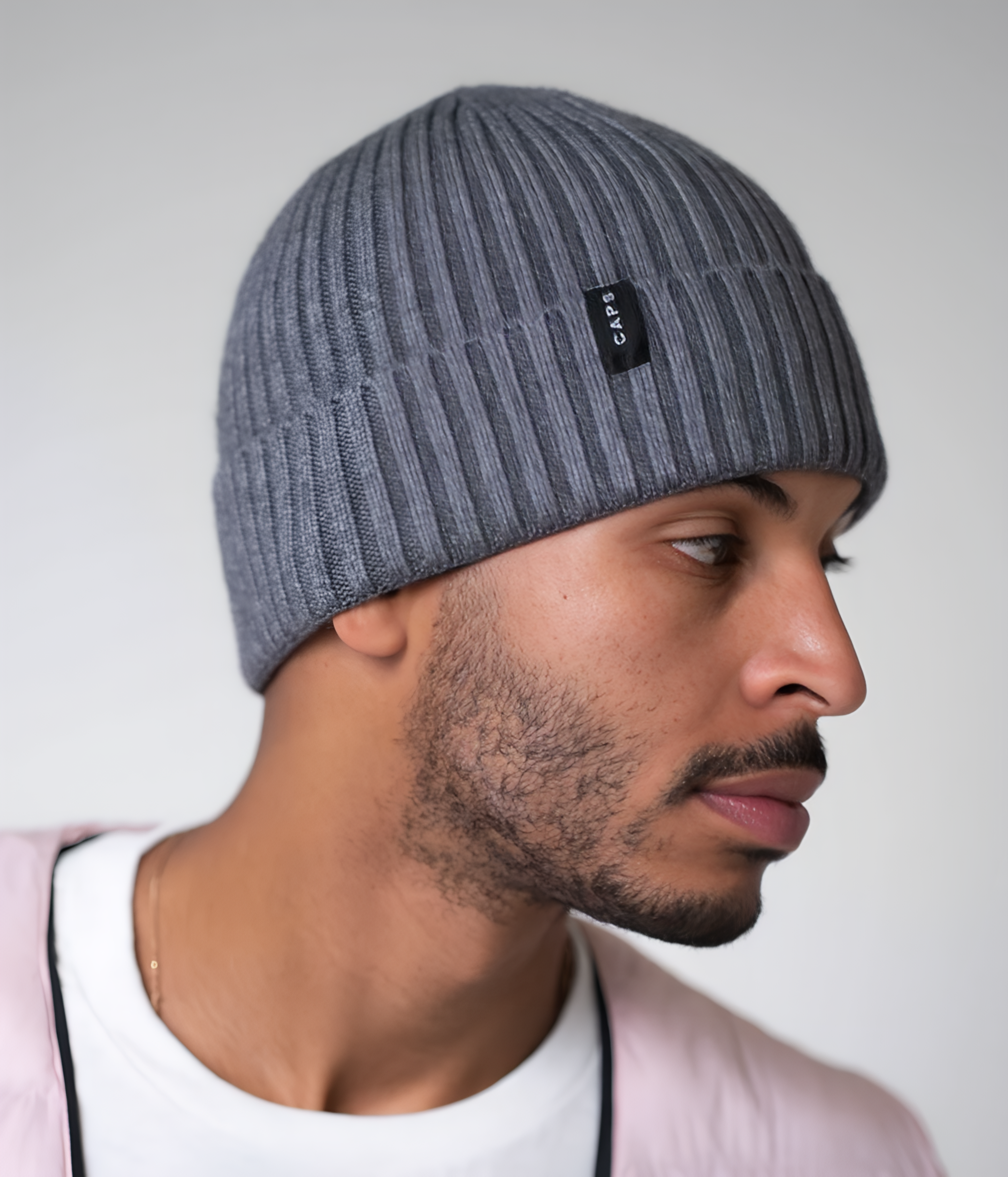 CABLE LOGO BEANIE.