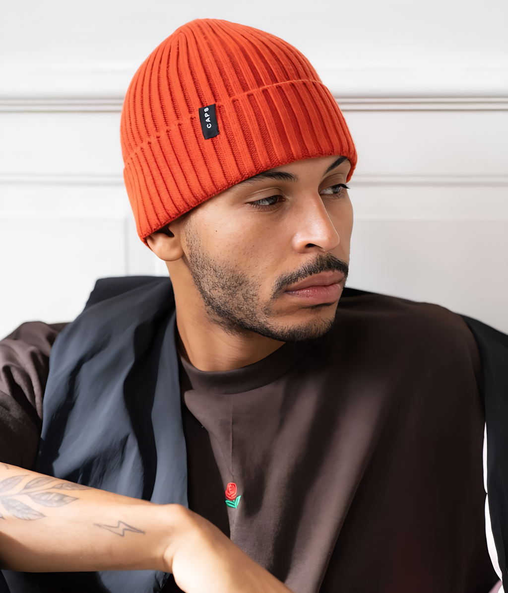 CABLE LOGO BEANIE.