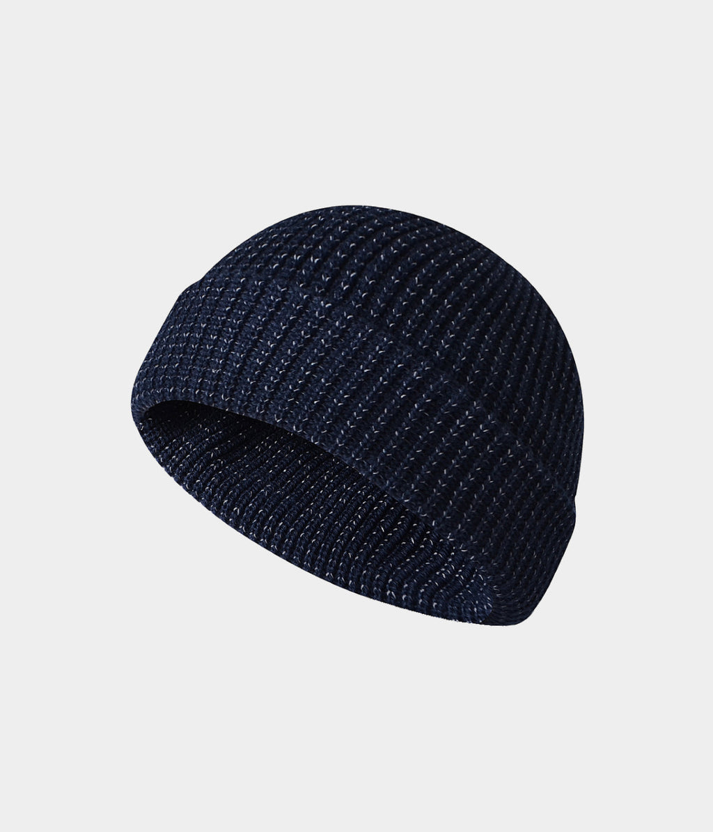 REFLECTIVE BEANIE.