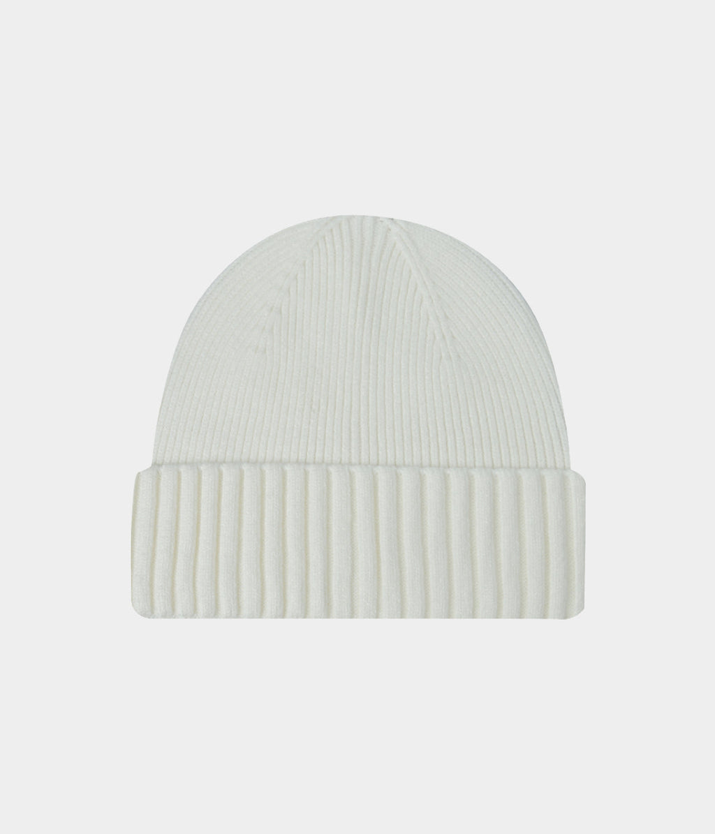 RIBBED BEANIE.