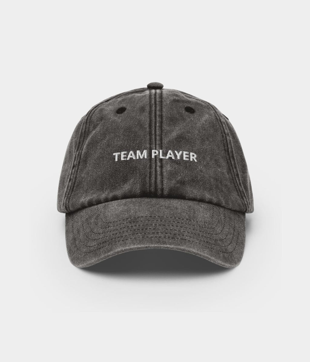 TEAM PLAYER.