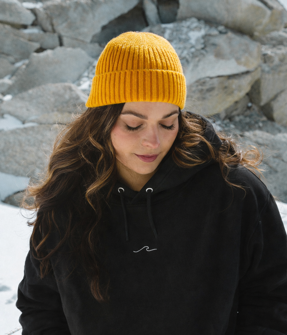 THE WAVE HOODIE.