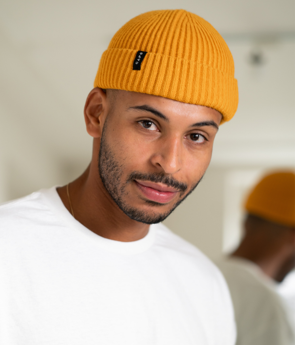 LOGO FISHERMAN BEANIE.